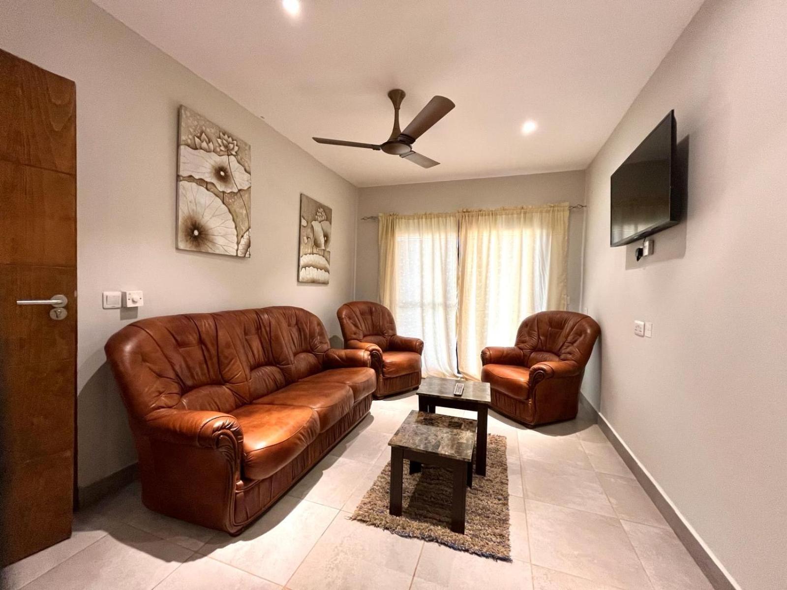 Forest View Luxury Apartment In 3Mins Walk To Beach Pool View Wifi Kololi Exterior photo